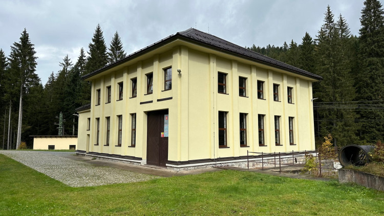 Elektrárna pod Černým jezerem