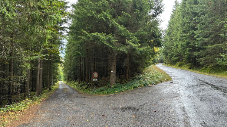 Zde odbočíte vlevo