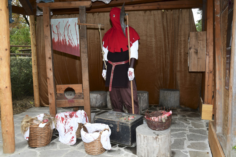 FOTOGALERIE: Večer duchů v Zoo Olomouc přitáhl davy