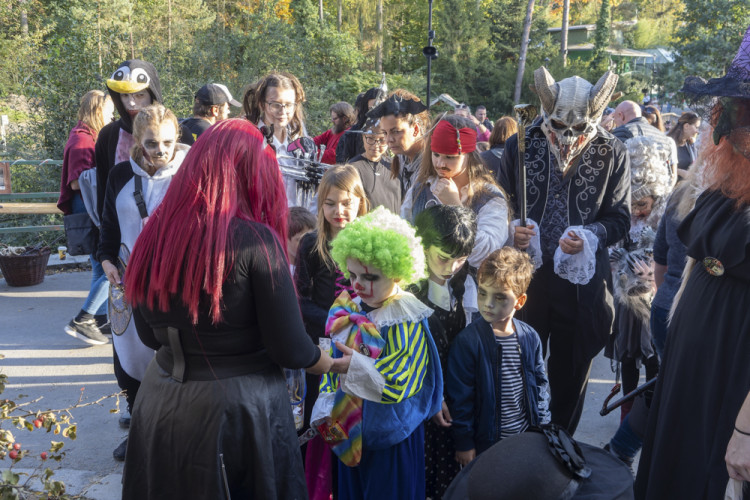 FOTOGALERIE: Večer duchů v Zoo Olomouc přitáhl davy