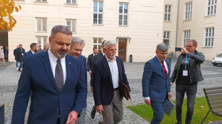 FOTOGALERIE: Prezident Petr Pavel na návštěvě Olomouce