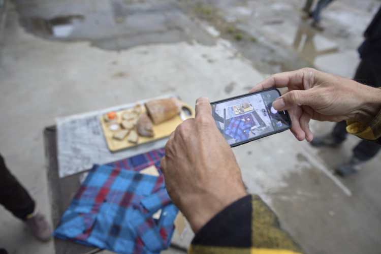 FOTOGALERIE: Prezident Pavel navštívil textilní podnik v Jeseníku i školu ve Vápenné