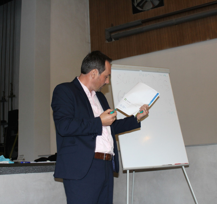 Veřejné projednání ohledně stanovení průzkumného území pro zvláštní zásahy do zemské kůry na lokalitě Hrádek