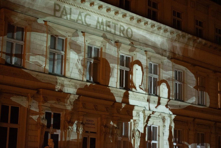 FOTOGALERIE: Podívejte se na atmosféru na oslavách na Národní