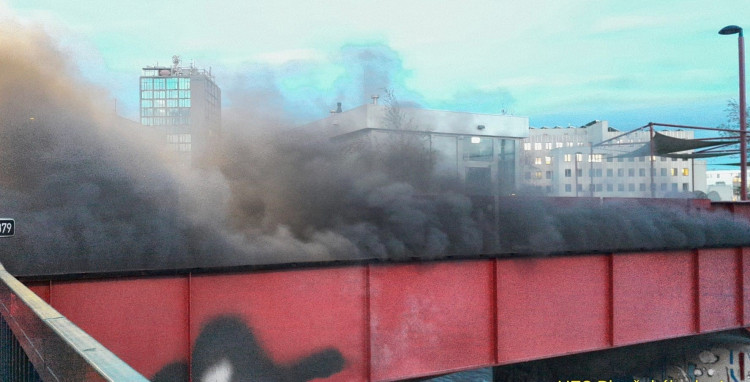 FOTOGALERIE: Požár lávky nad Radbuzou