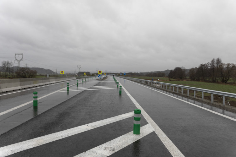 FOTOGALERIE: Obchvat Bludova za dva a půl miliardy korun je připraven pro motoristy