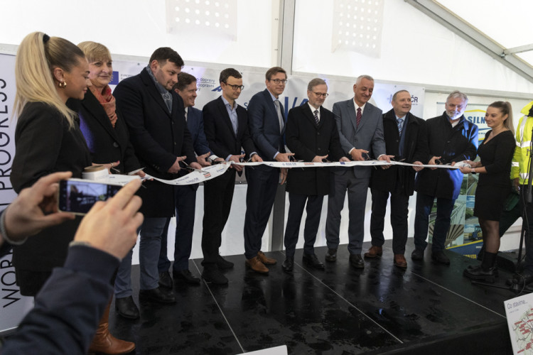 FOTOGALERIE: Obchvat Bludova za dva a půl miliardy korun je připraven pro motoristy