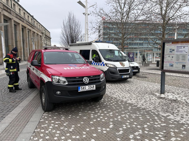 GALERIE: Pietní akt za zavražděného čtrnáctiletého chlapce