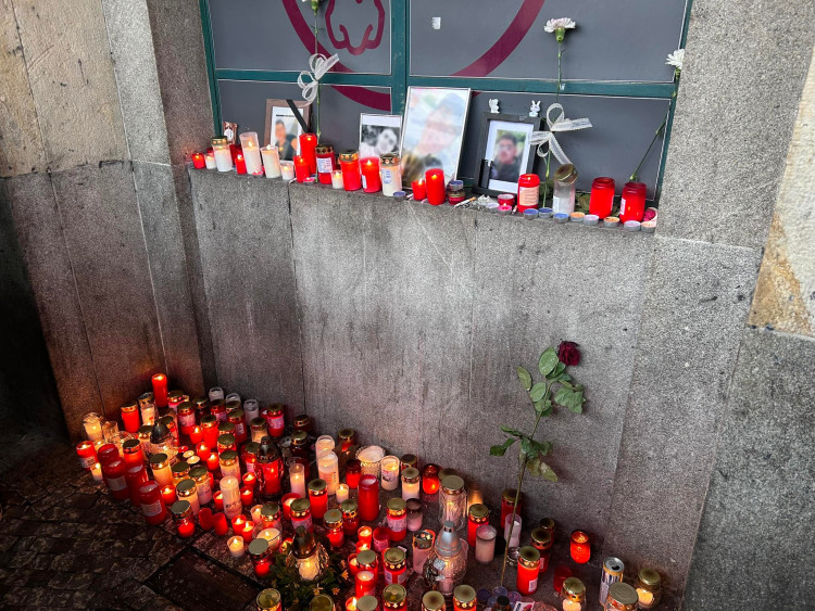 GALERIE: Pietní akt za zavražděného čtrnáctiletého chlapce