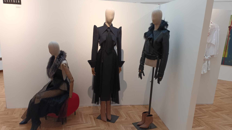 FOTOGALERIE: Nevídané domácí úkoly prostějovských pedagogů