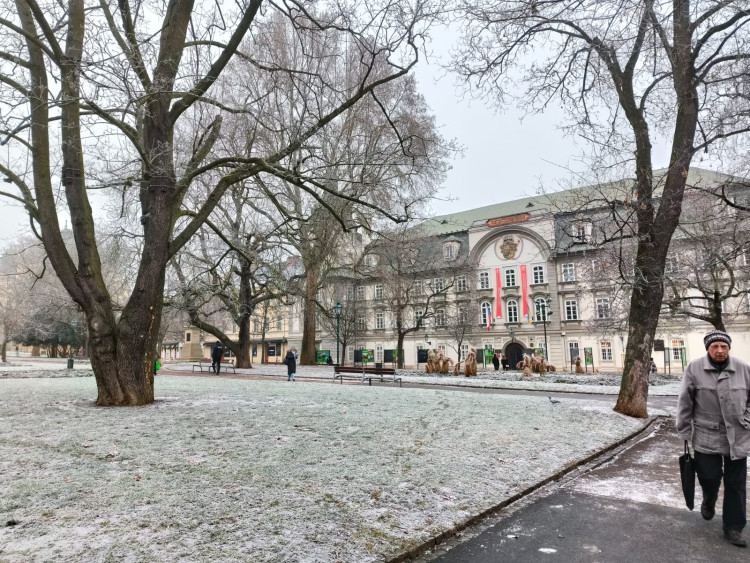 FOTOGALERIE: Plzeň zažila průmyslové sněžení