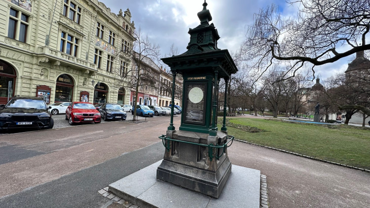 FOTOGALERIE: Meteokiosek v Kopeckého sadech