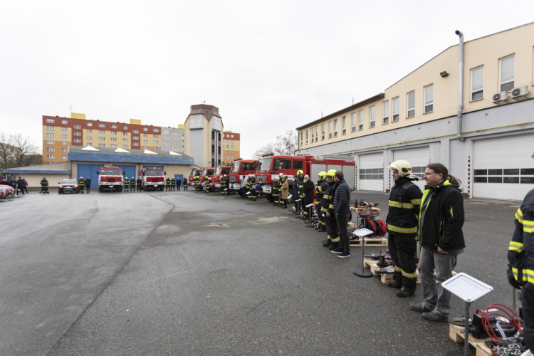 FOTOGALERIE: Hasiči z Olomouckého kraje získali lepší zázemí i techniku