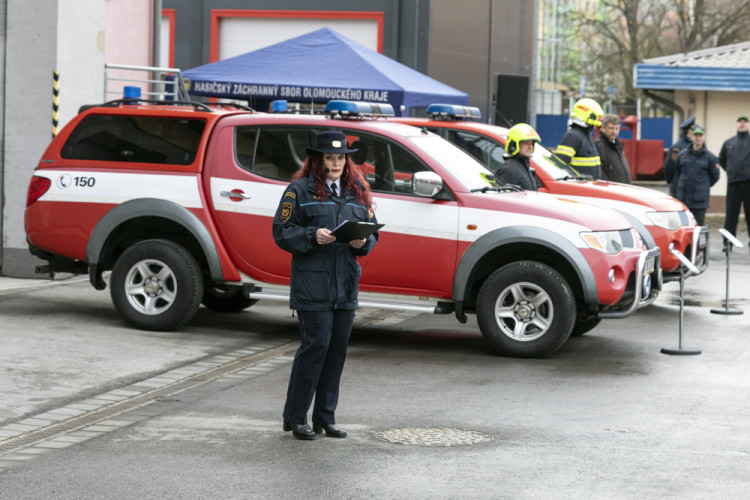 FOTOGALERIE: Hasiči z Olomouckého kraje získali lepší zázemí i techniku