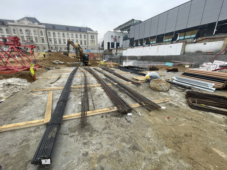 Stavba Horácké arény v Jihlavě (začátek února 2024)