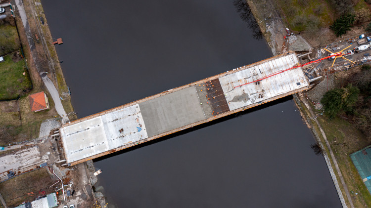 FOTOGALERIE: Oprava mostu v Týně nad Vltavou