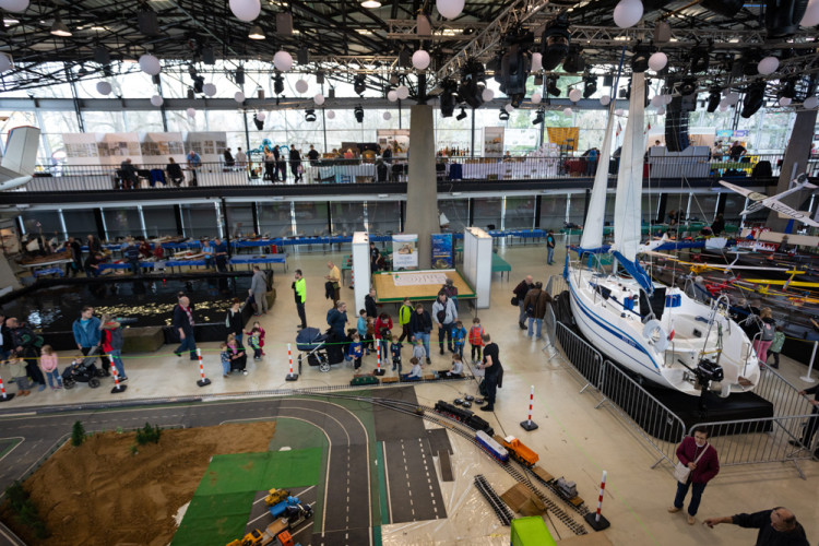 FOTOGALERIE: Výstava For Model láká malé i velké příznivce techniky, her či sběratelství