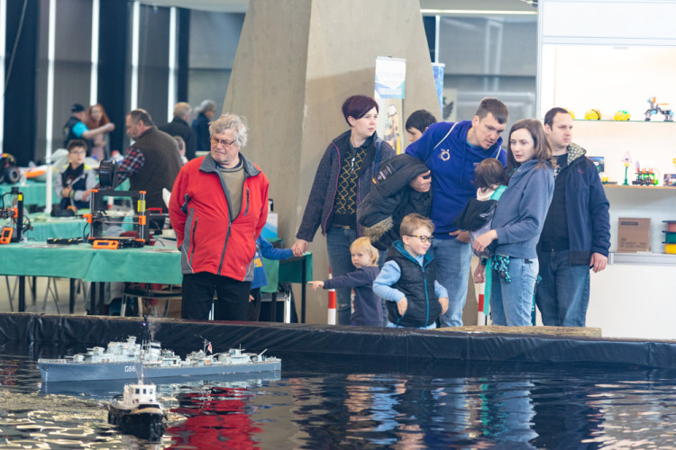 FOTOGALERIE: Výstava For Model láká malé i velké příznivce techniky, her či sběratelství