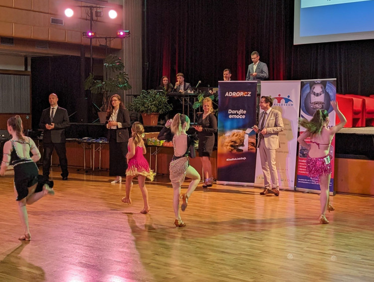 Taneční soutěž v libereckém Koloseu