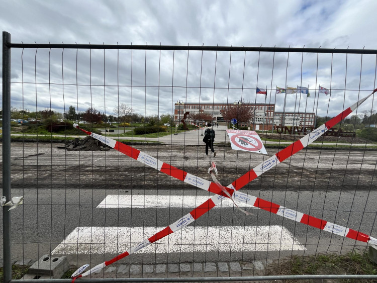 GALERIE: Dopravní omezení při přestavbě hradecké Milety