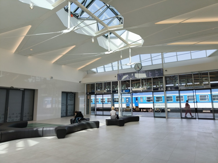 Všechny prostory pro veřejnost jsou hotové.