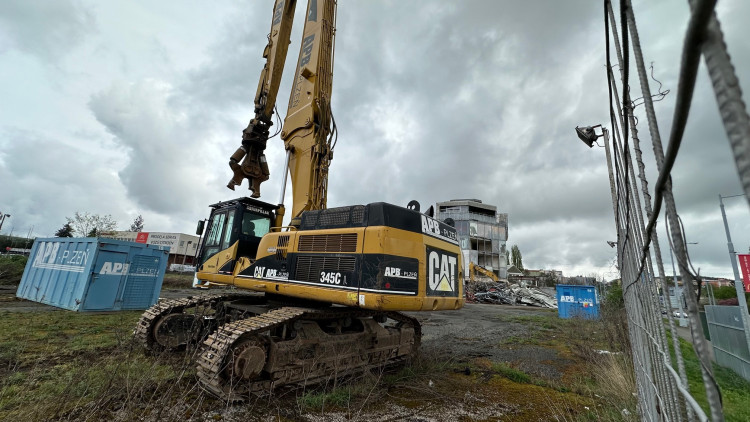 FOTOGALERIE: Bourání skleněného pekla