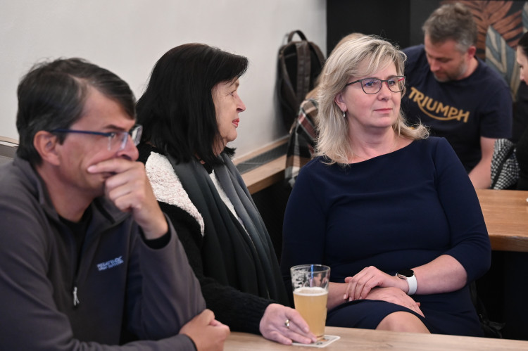 Exhejtman Ivo Vondrák zahájil kampaň. V bruntálské restauraci