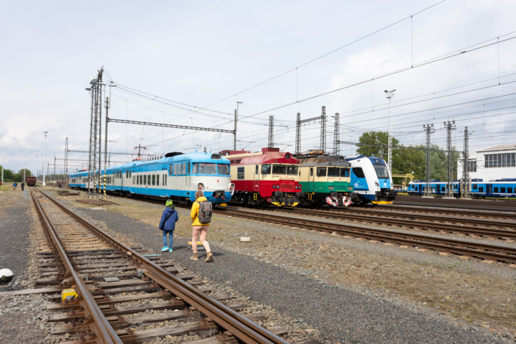 FOTOGALERIE: Konec po 50 letech služby. Vlaky Tornádo se loučí s tuzemskou železnicí