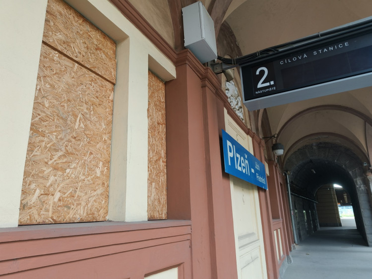 FOTOGALERIE: Železniční stanice Plzeň-Jižní Předměstí