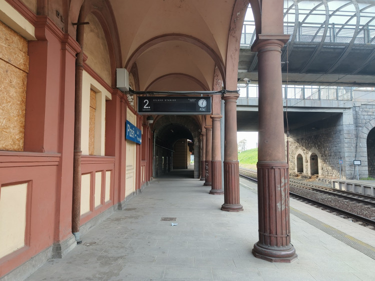 FOTOGALERIE: Železniční stanice Plzeň-Jižní Předměstí