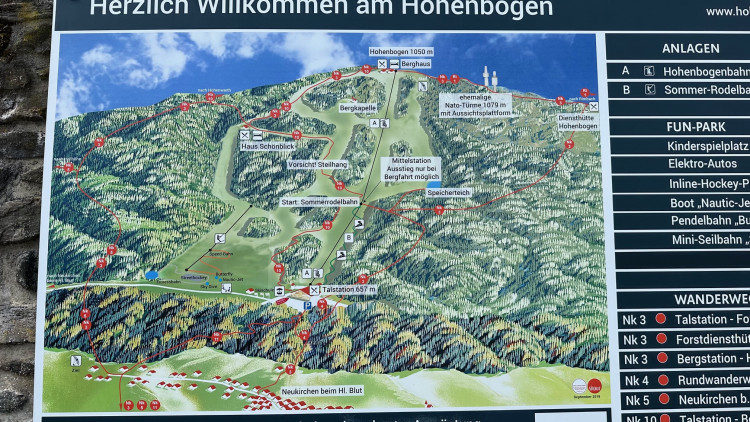 Při cestě nahoru si hlídejte trasu N3 a při sestupu N10
