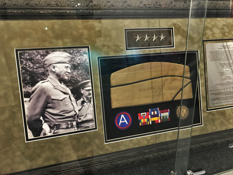Vzpomínka na generála Pattona v plzeňském muzeu