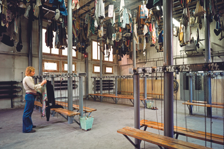 Metro A, stanice metra Můstek, 1975.