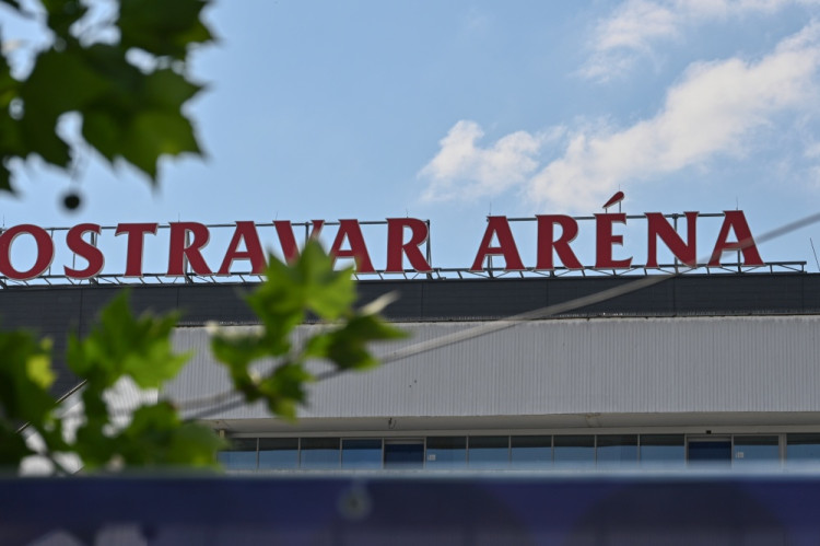 Ostrava před začátkem MS v hokeji: okolí arény se připravovalo na šampionát