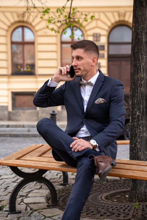 Reality 21. století. Bláznivý cirkus nebo promyšlená marketingová strategie? O tom si povíme s finančním a realitním makléřem Václavem Ovečkou