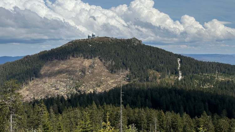 Pohled z Malého na Velký Javor
