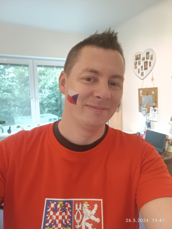 GALERIE: Jak se během MS v ledním hokeji fandilo na východě Čech?