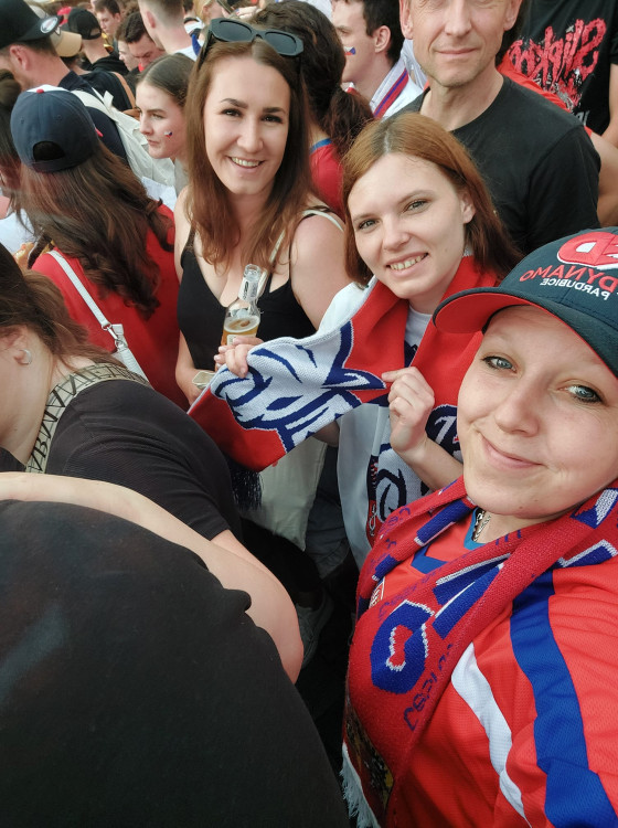 GALERIE: Jak se během MS v ledním hokeji fandilo na východě Čech?