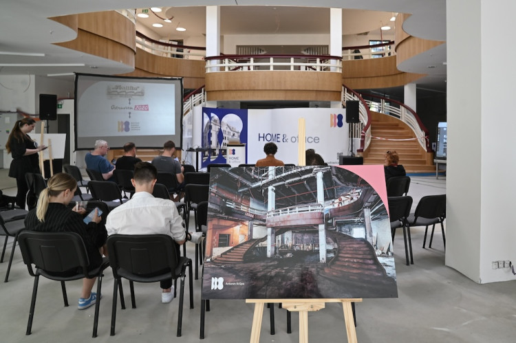 Zrekonstruovaná Ostravica-Textilia se otevírá. Stěhují se do ní první nájemníci