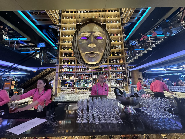 FOTOGALERIE: Ještě větší show, než jsme čekali. Podívejte se, jak to vypadá v obchodním domě Máj po rekonstrukci