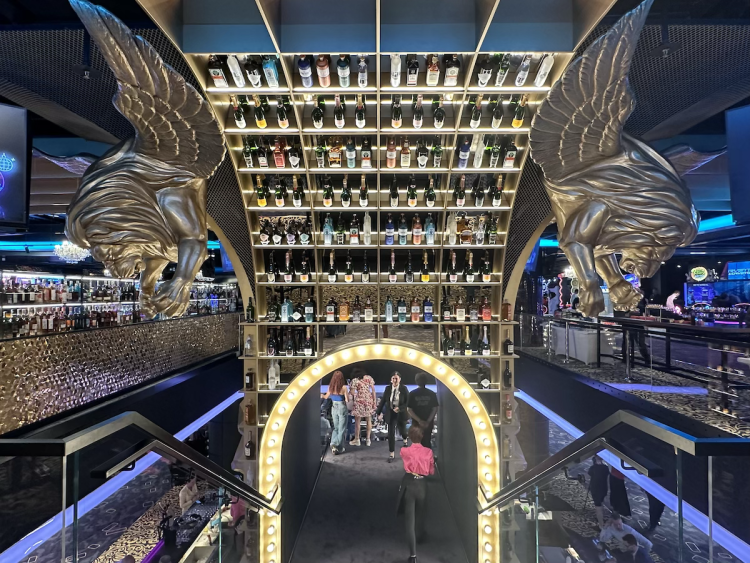 FOTOGALERIE: Ještě větší show, než jsme čekali. Podívejte se, jak to vypadá v obchodním domě Máj po rekonstrukci