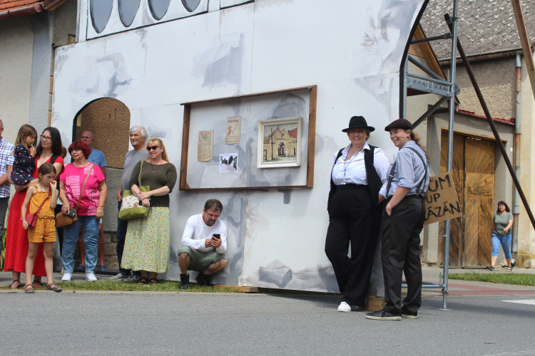 Oslavy 800 let od založení Dolní Cerekve