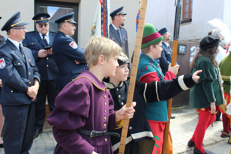 Oslavy 800 let od založení Dolní Cerekve
