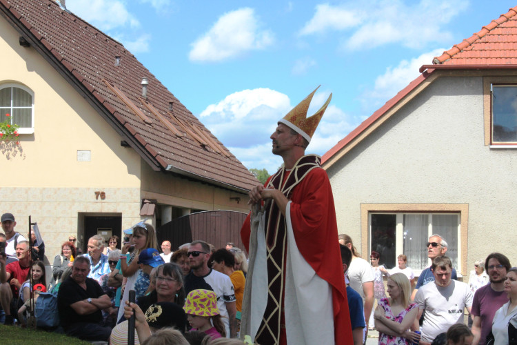 Oslavy 800 let od založení Dolní Cerekve