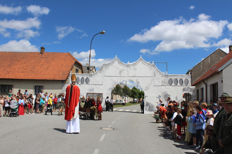 Oslavy 800 let od založení Dolní Cerekve