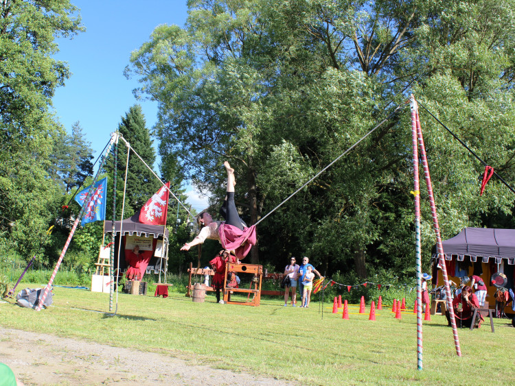Oslavy 800 let od založení Dolní Cerekve