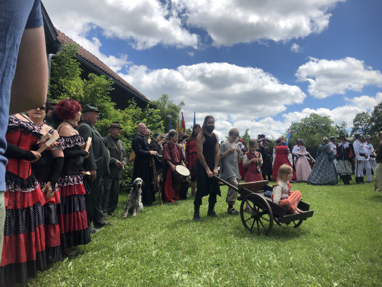 Oslavy 800 let od založení Dolní Cerekve