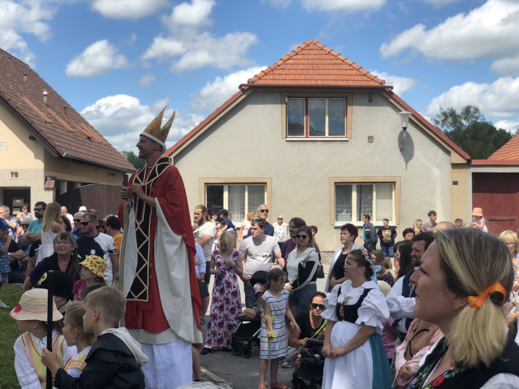 Oslavy 800 let od založení Dolní Cerekve
