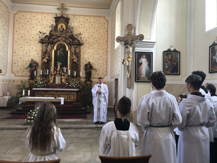 Oslavy 800 let od založení Dolní Cerekve