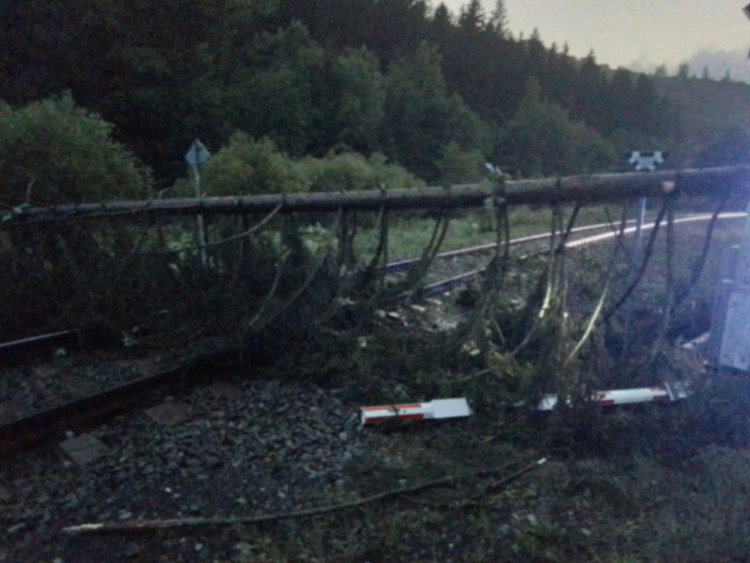 FOTOGALERIE: Pásmo bouřek způsobilo škody v Olomouckém kraji